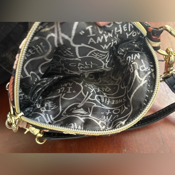 Betsey Johnson Camouflage Crossbody Bag - Picture 4 of 7